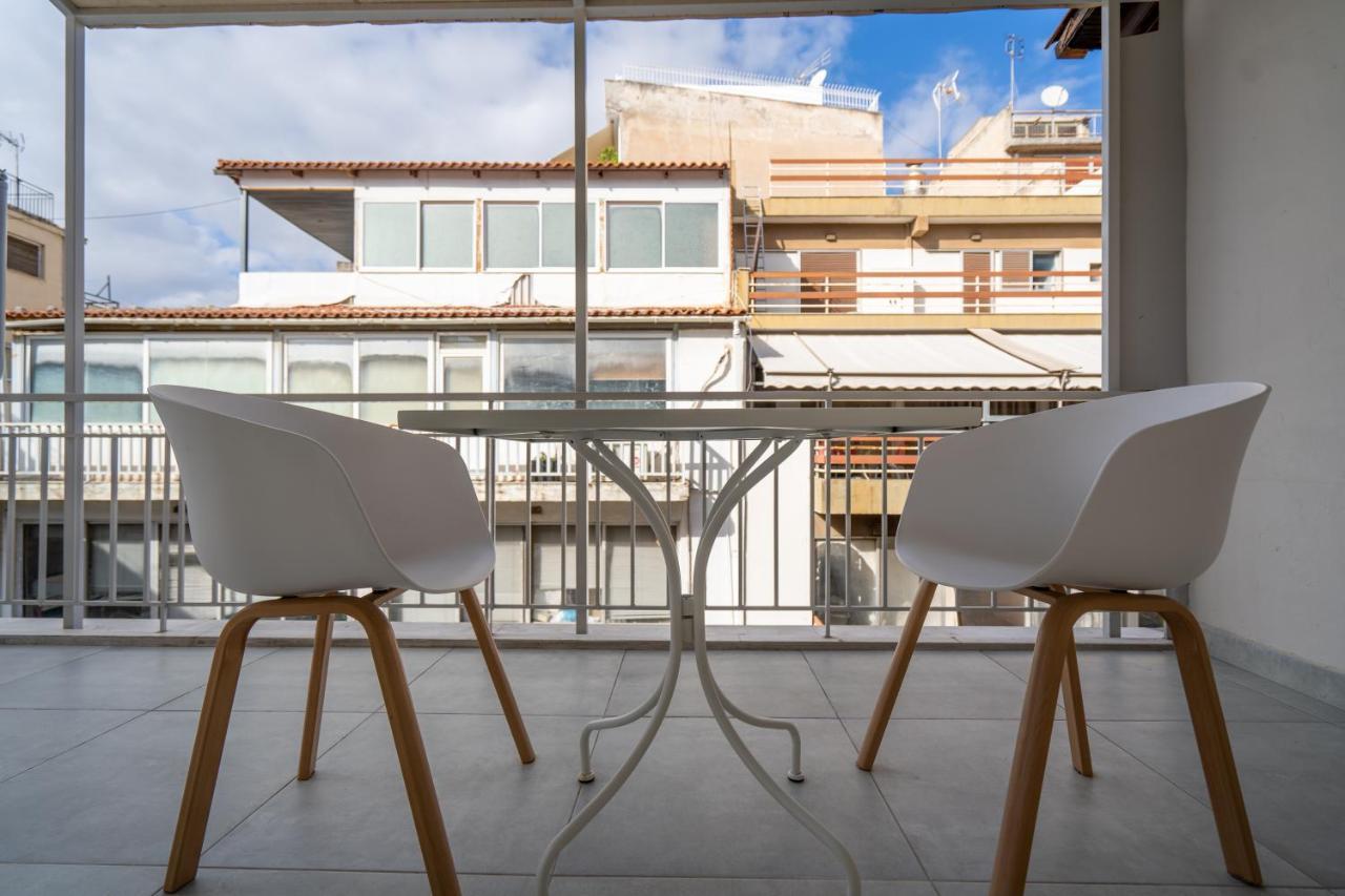 Athens Experience In Exarchia, Big Terrace Atenas Exterior foto