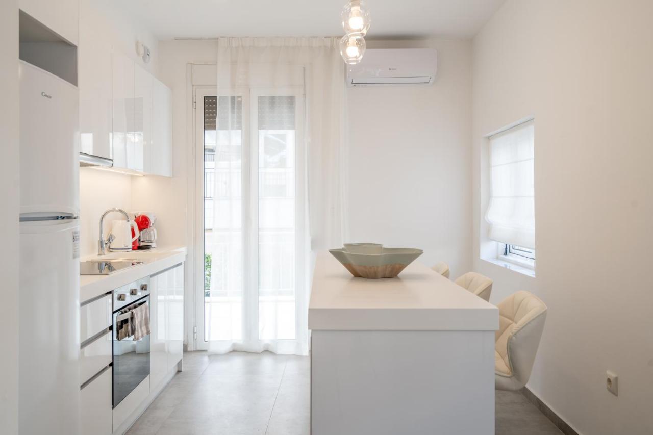 Athens Experience In Exarchia, Big Terrace Atenas Exterior foto